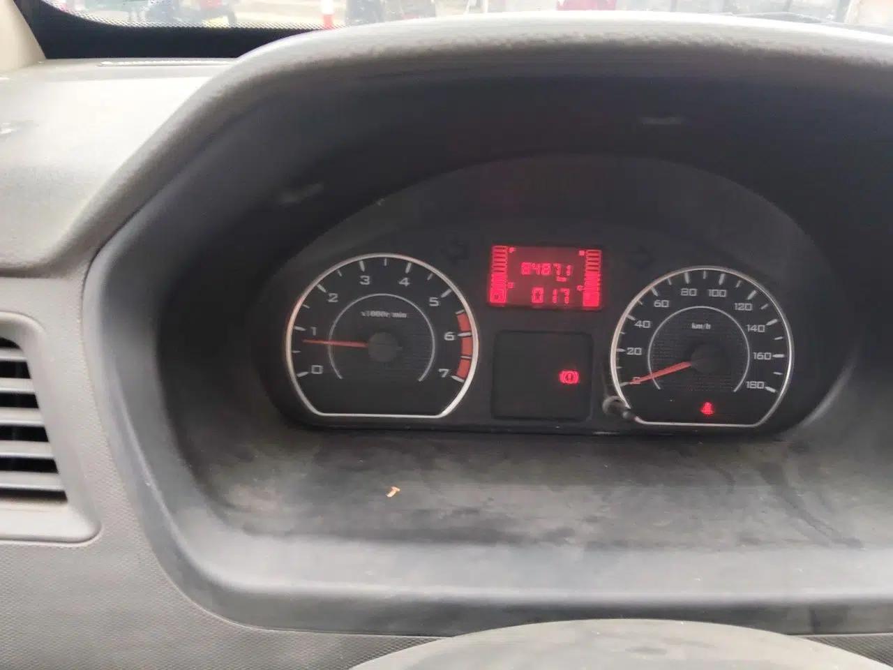 Wuling Rongguang 2014 1.2L S Base Model — миниатюра 12