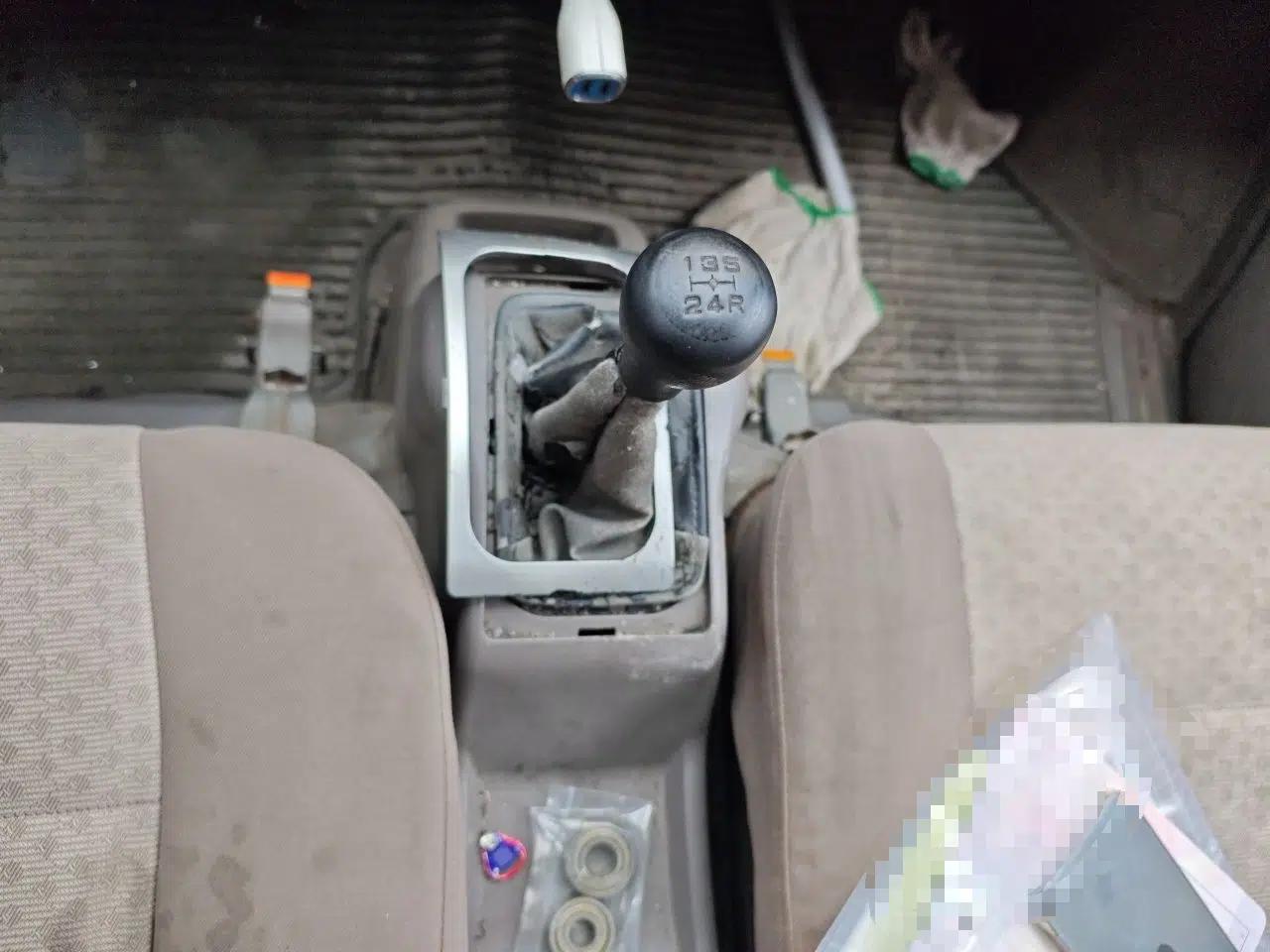 Wuling Rongguang 2011 1.2L Standard Version — миниатюра 15