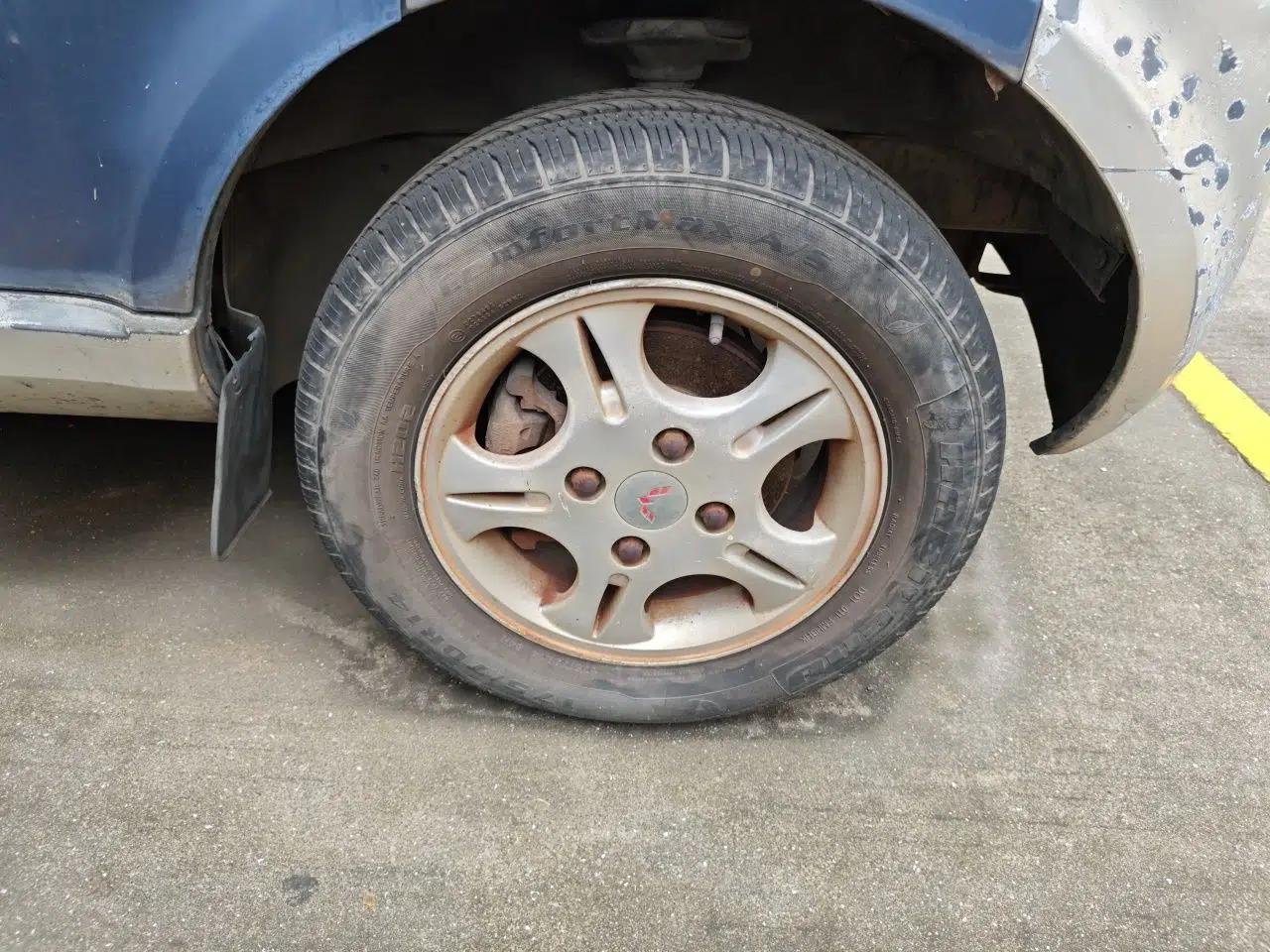 Wuling Rongguang 2011 1.2L Standard Version — миниатюра 8