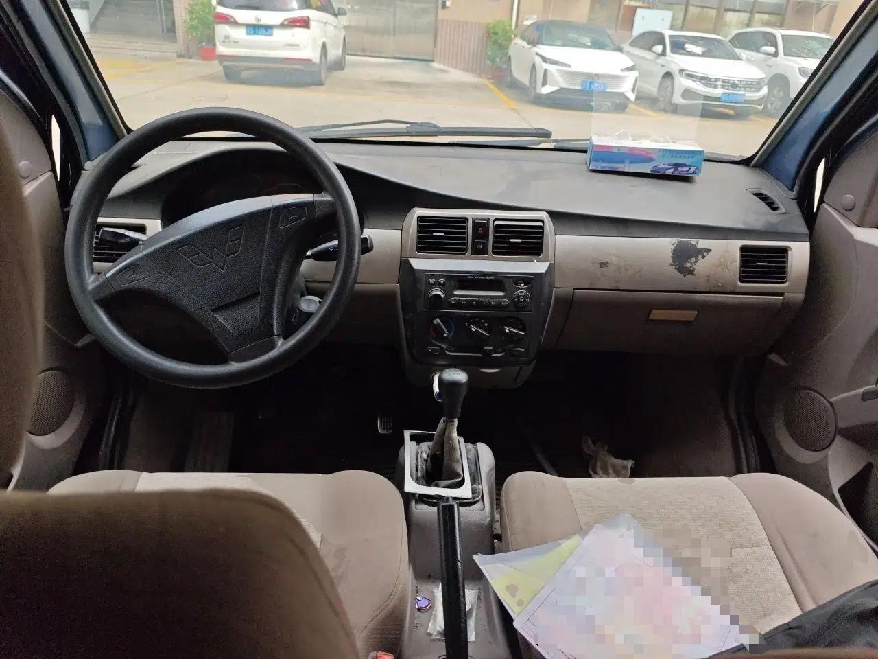 Wuling Rongguang 2011 1.2L Standard Version — миниатюра 10