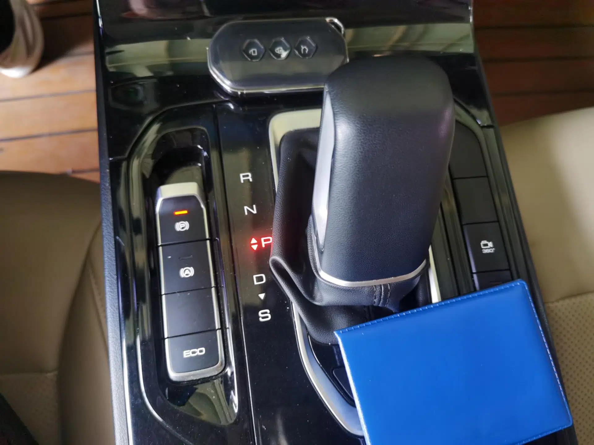 Wuling Victory 2020 1.5T CVT Flagship Edition — миниатюра 15