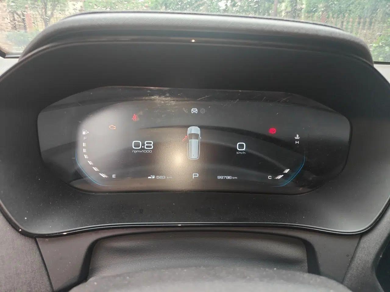 Wuling Victory 2020 1.5T CVT Luxury Model — миниатюра 12