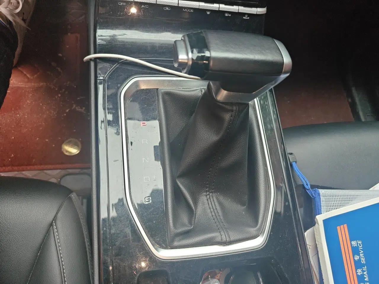 Wuling Victory 2020 1.5T CVT Luxury Model — миниатюра 15