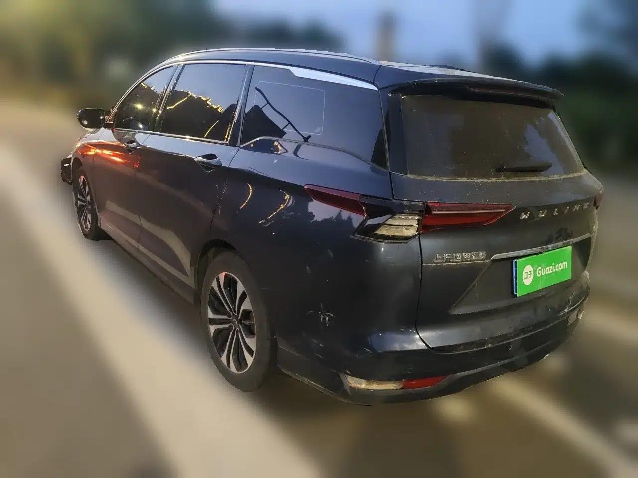 Wuling Victory 2020 1.5T CVT Flagship Edition — миниатюра 4
