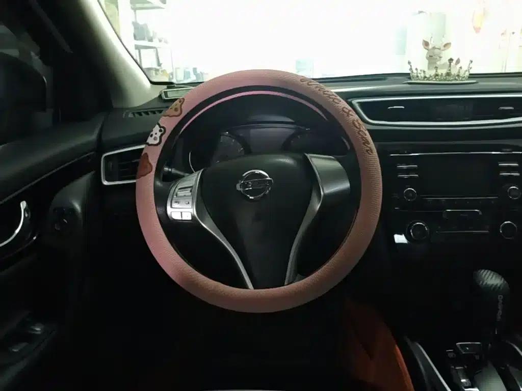 Nissan Qashqai 2016 2.0L CVT Elite Edition — миниатюра 11