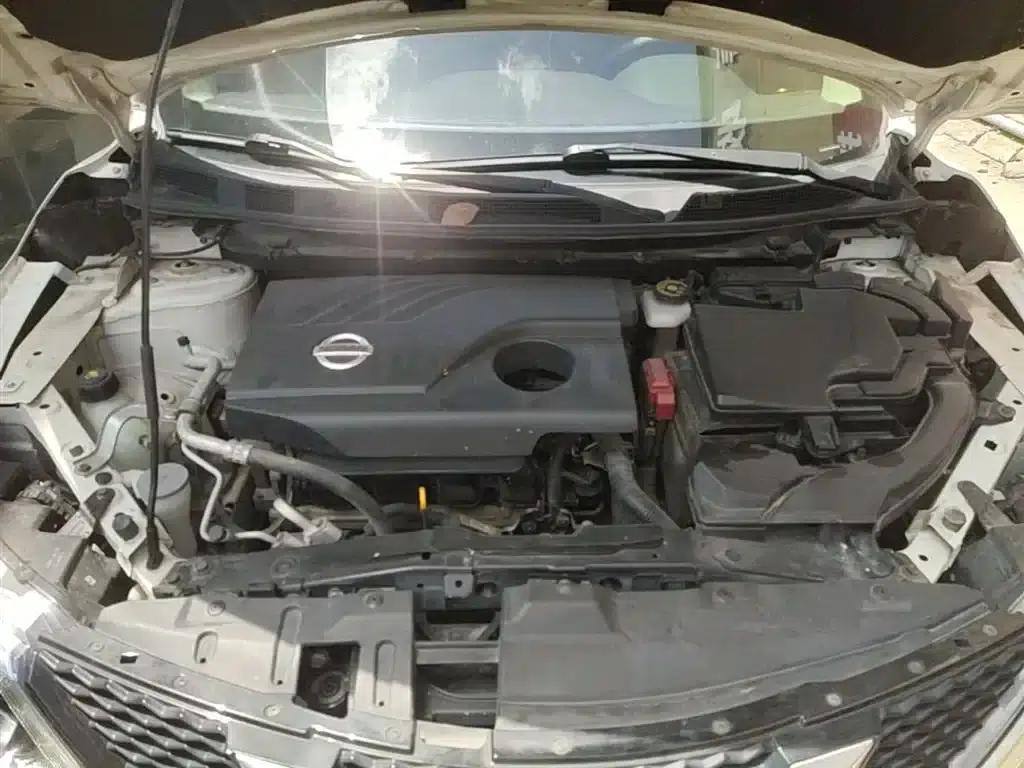 Nissan Qashqai 2016 2.0L CVT Elite Edition — миниатюра 20