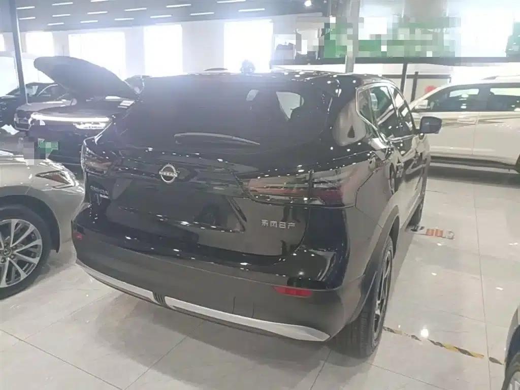Nissan Qashqai 2025 Facelift Honor 2.0L CVT XV+ Leading Edition — миниатюра 7