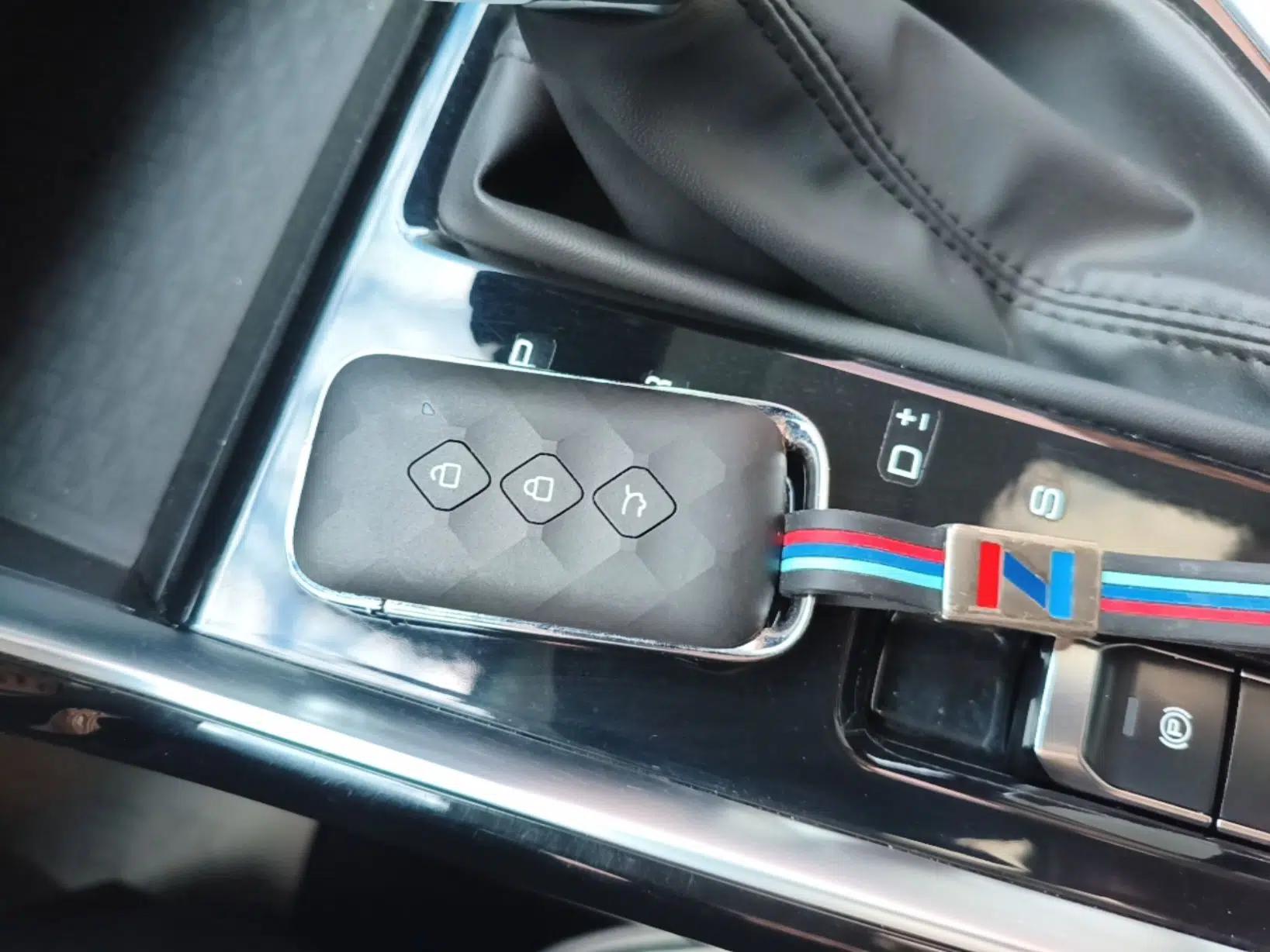 Wuling Asta 2021 1.5T CVT Star曜 Edition — миниатюра 12