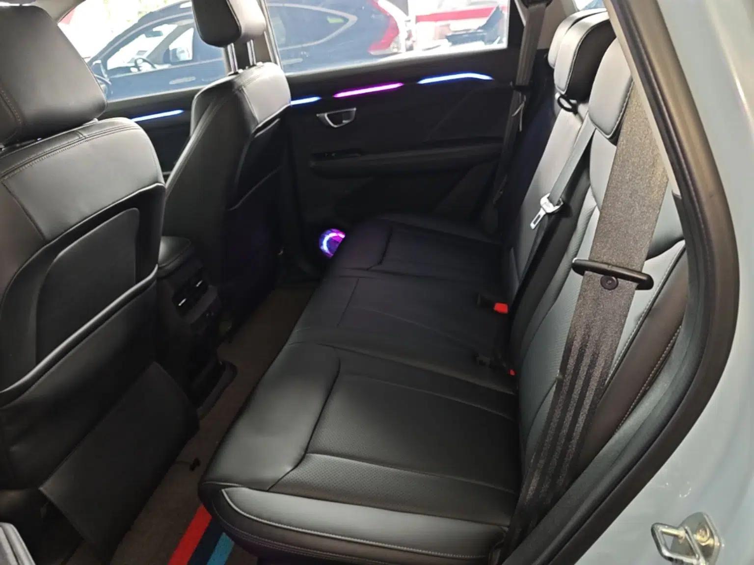 Wuling Asta 2021 1.5T CVT Starlight Edition — миниатюра 20