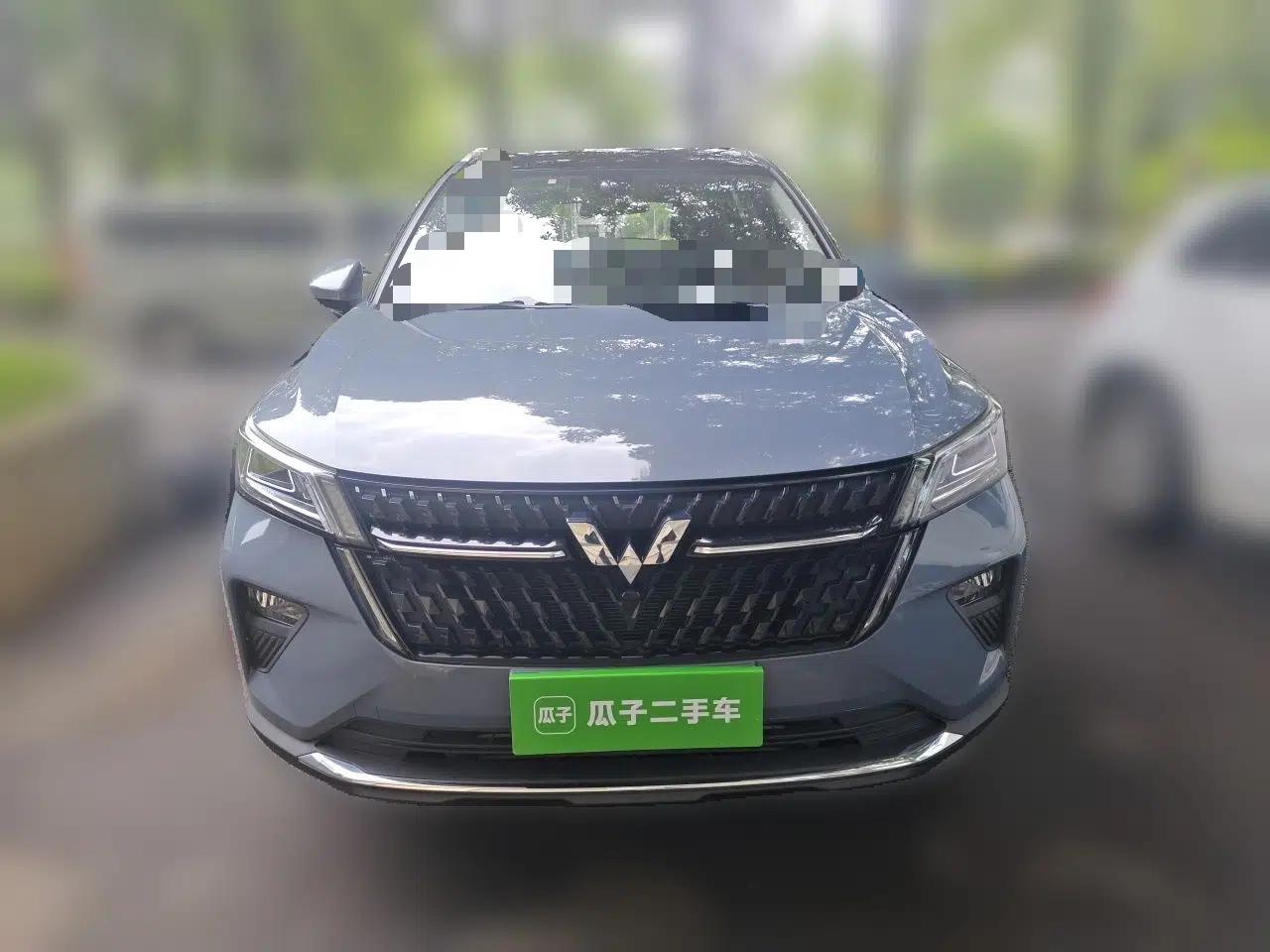 Wuling Asta 2021 1.5T CVT Starlight Edition — миниатюра 2