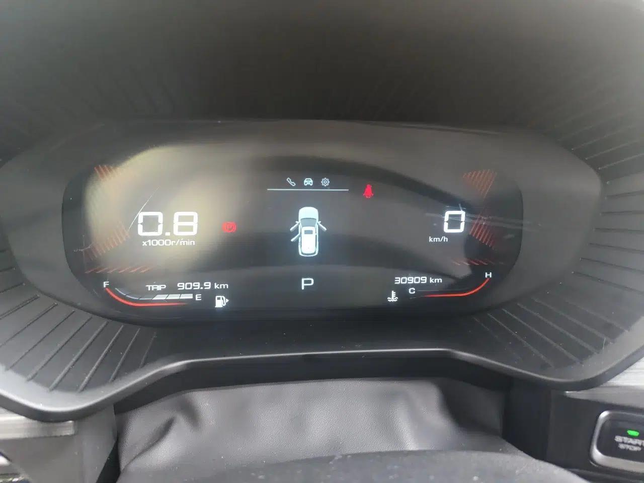 Wuling Asta 2021 1.5T CVT Starlight Edition — миниатюра 12