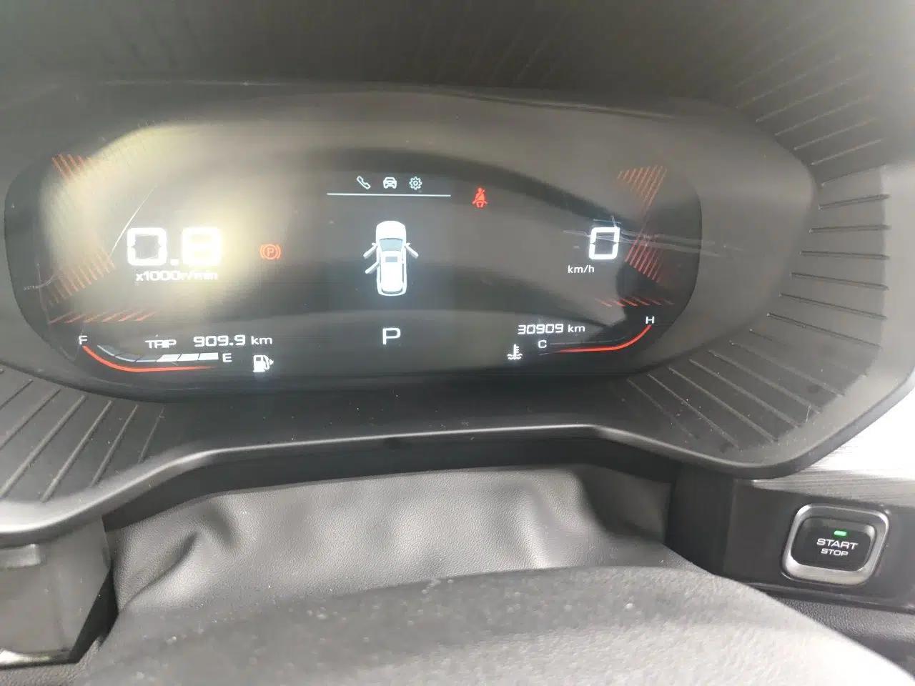 Wuling Asta 2021 1.5T CVT Starlight Edition — миниатюра 13