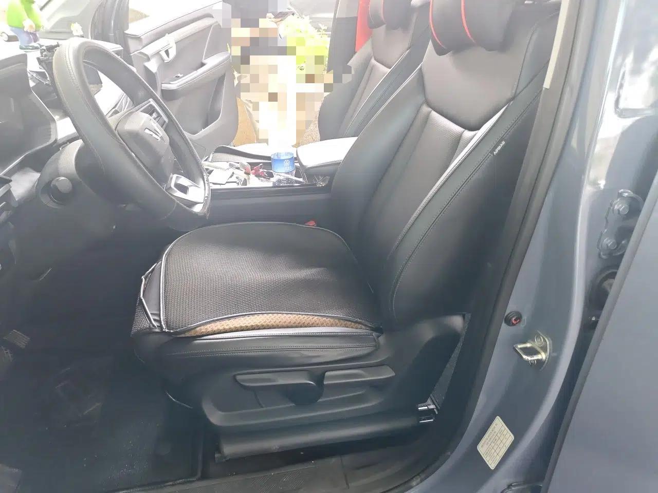 Wuling Asta 2021 1.5T CVT Starlight Edition — миниатюра 16