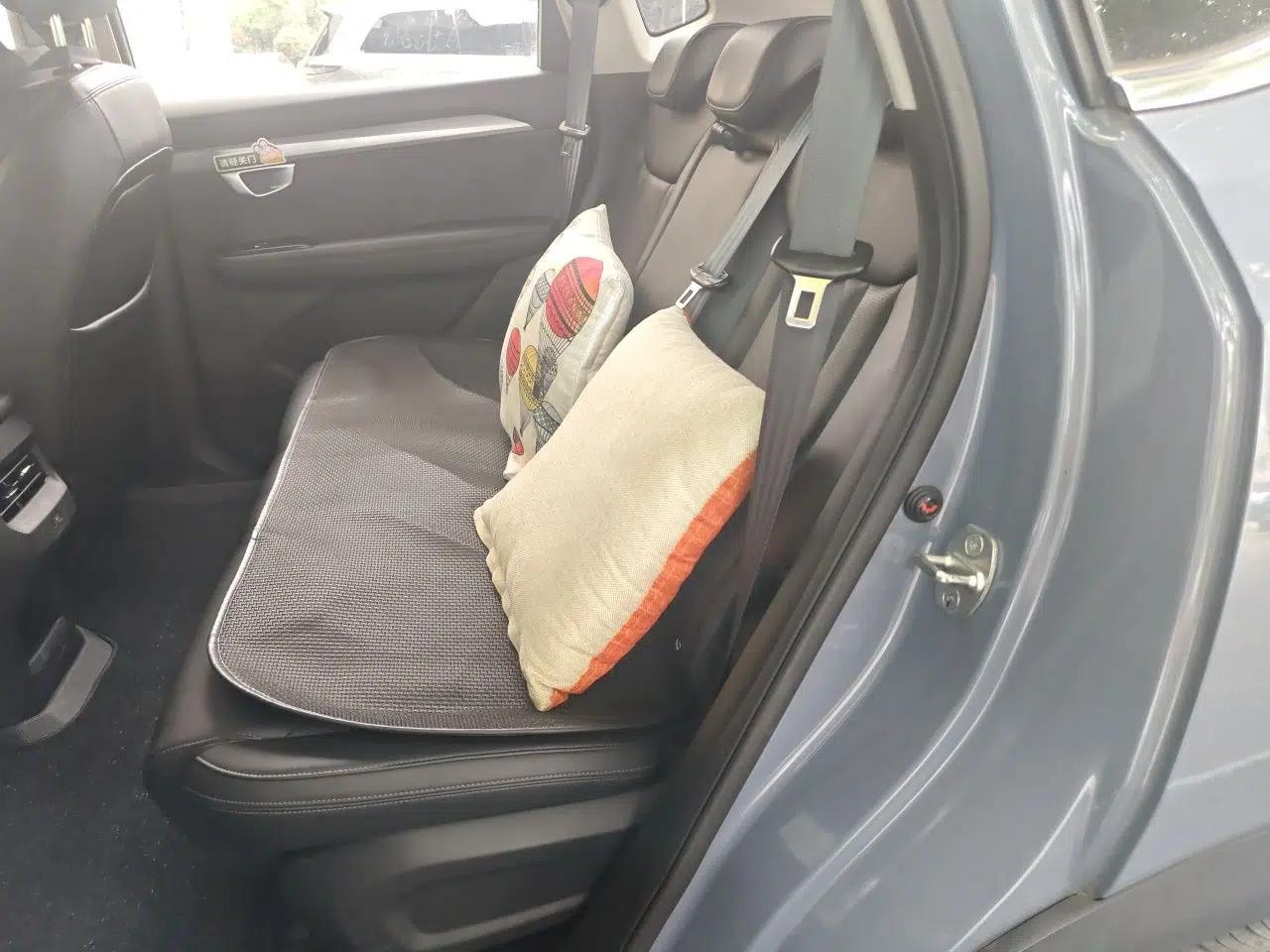 Wuling Asta 2021 1.5T CVT Starlight Edition — миниатюра 18