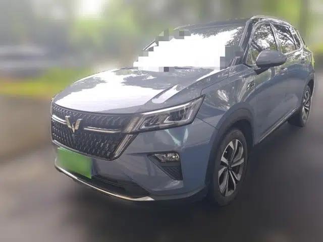 Wuling Asta 2021 1.5T CVT Starlight Edition