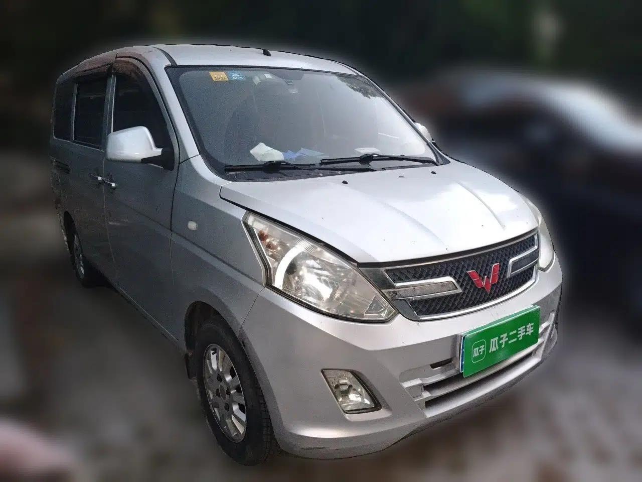Wuling Rongguang V 2015 1.2L Base Version — миниатюра 3