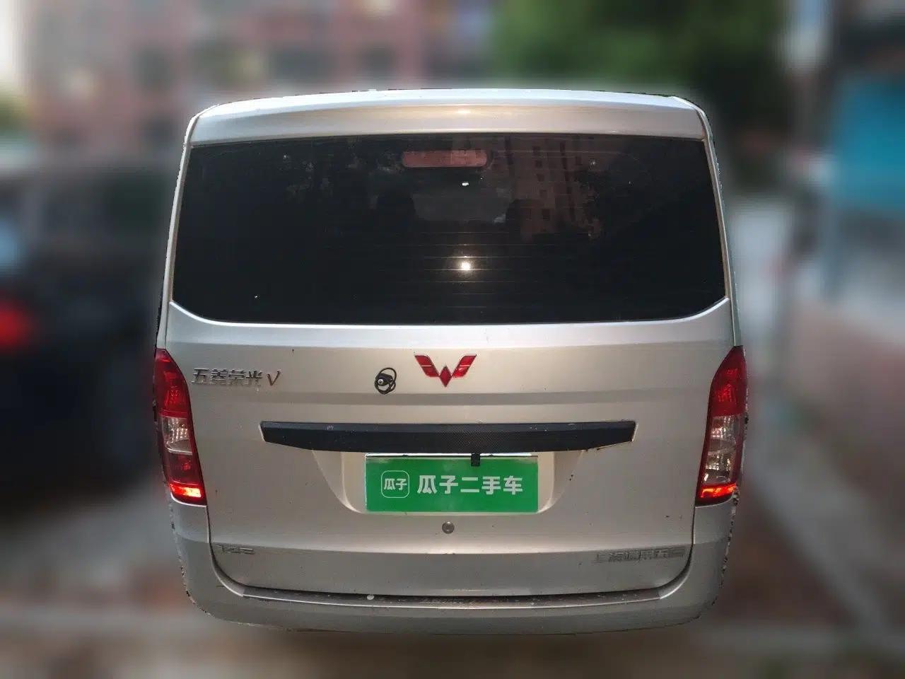 Wuling Rongguang V 2015 1.2L Base Version — миниатюра 5
