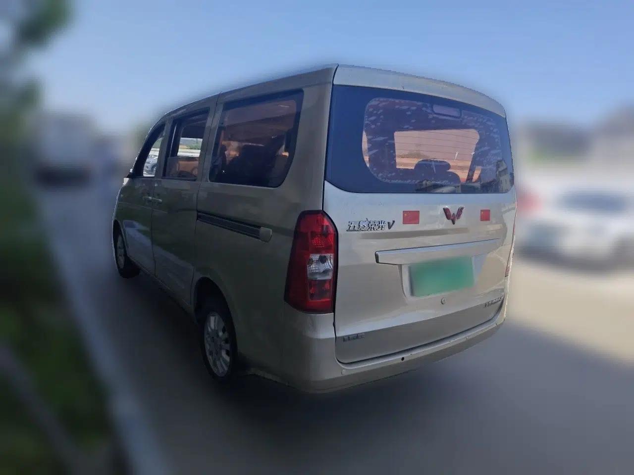 Wuling Rongguang V 2016 1.5L Standard Version — миниатюра 4