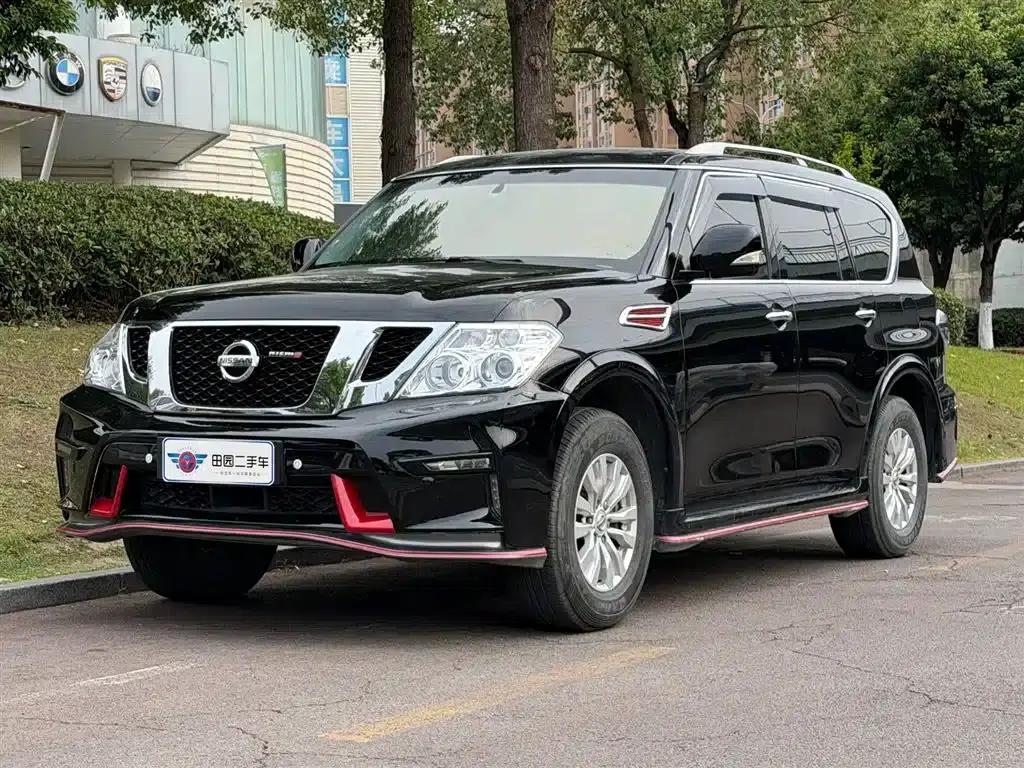 Nissan Patrol 2018 4.0L Leader Edition — миниатюра 1