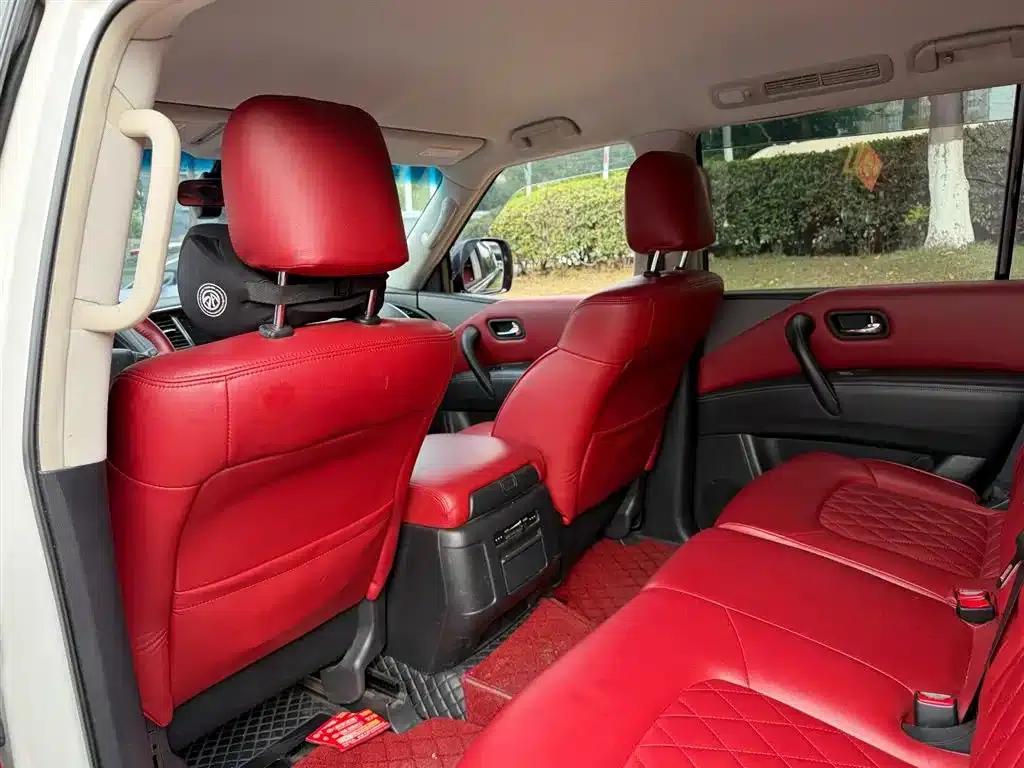 Nissan Patrol 2018 4.0L Leader Edition — миниатюра 9