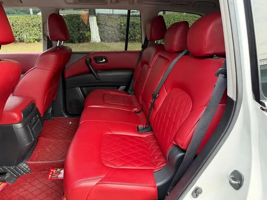 Nissan Patrol 2018 4.0L Leader Edition — миниатюра 10