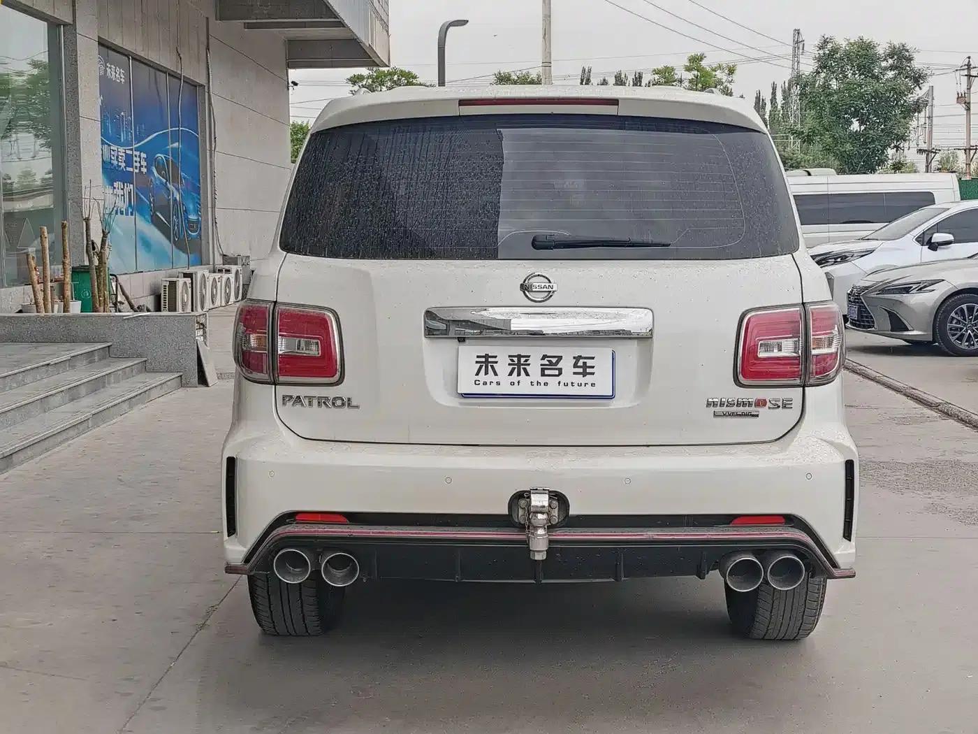 2017 Nissan Patrol 4.0L Middle East Edition — миниатюра 14