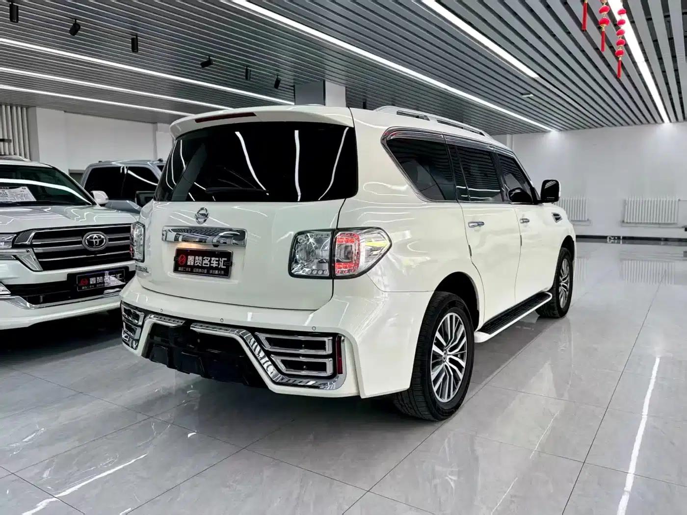 Nissan Patrol 2018 4.0L Leader Edition — миниатюра 4