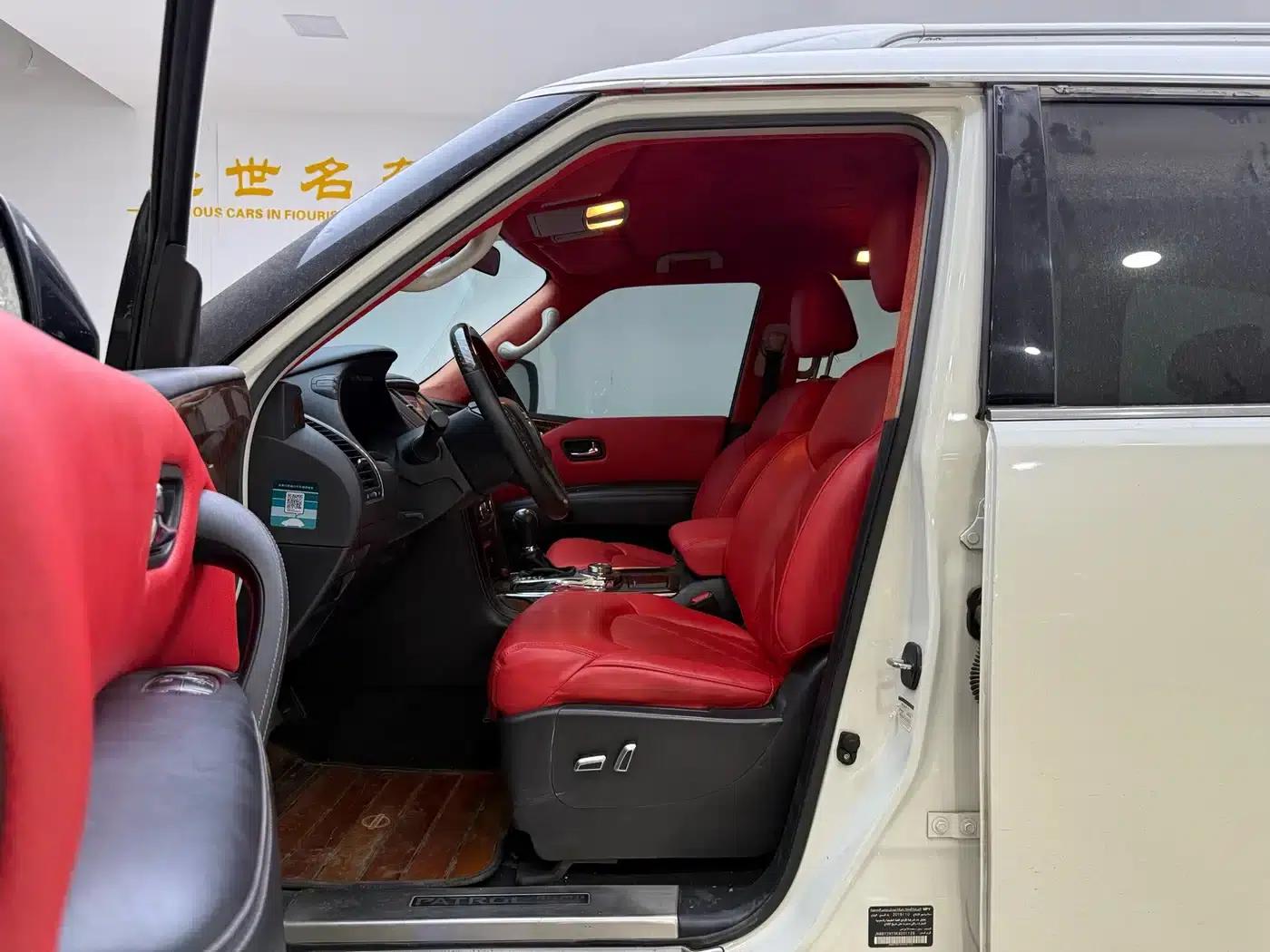 Nissan Patrol Y62 2018 4.0L Middle East Edition — миниатюра 3