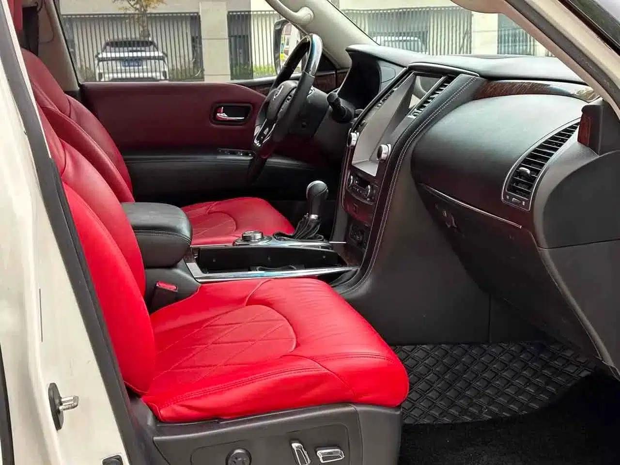 Nissan Patrol 2017 5.6L Standard Edition — миниатюра 8
