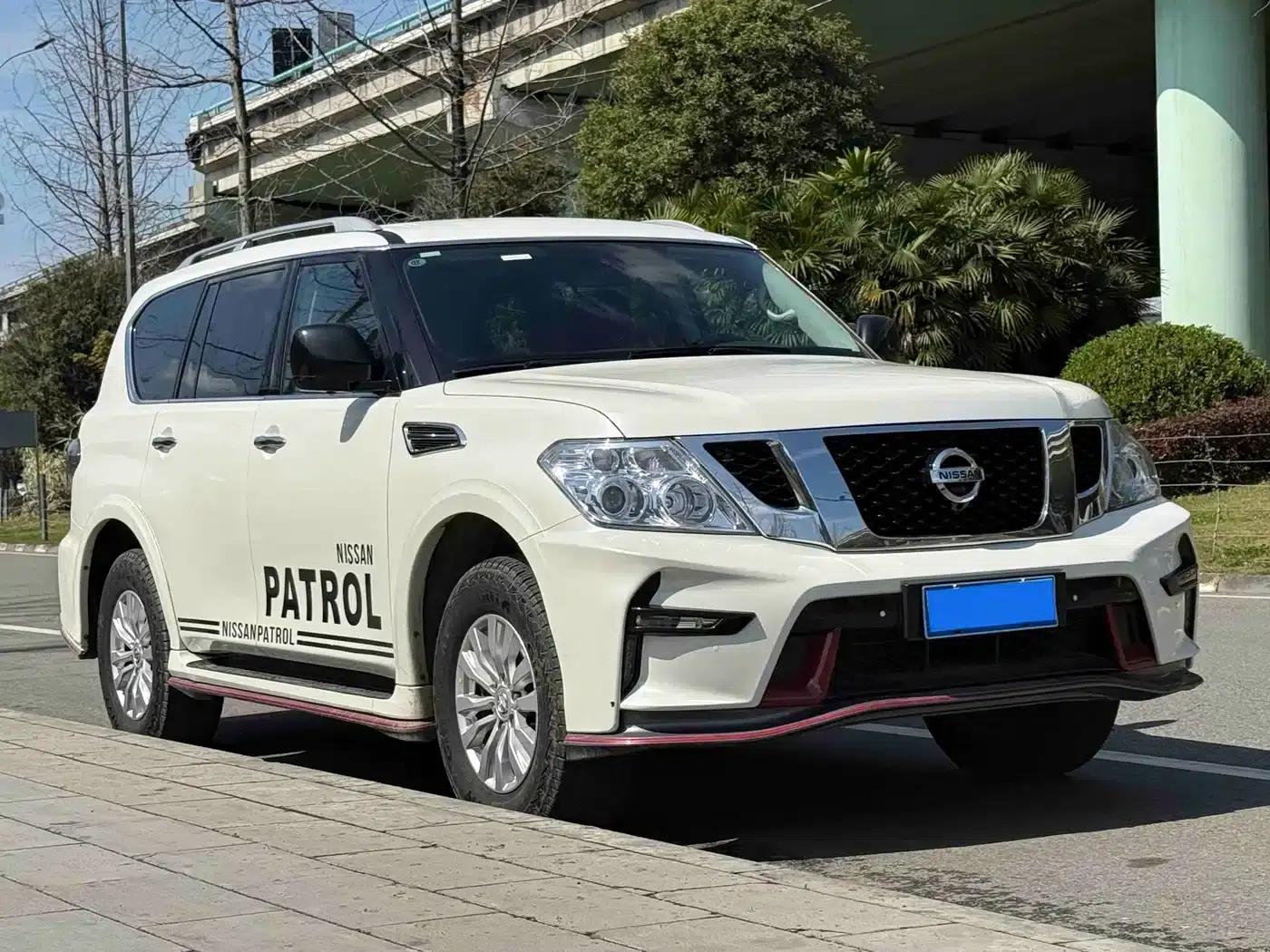 2018 Nissan Patrol 4.0L Middle East Edition — миниатюра 2