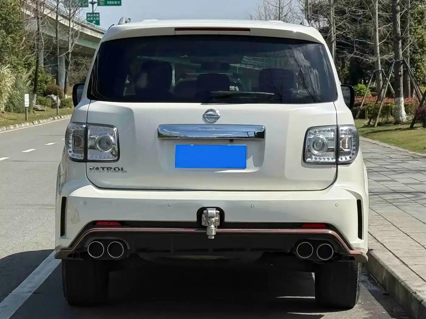2018 Nissan Patrol 4.0L Middle East Edition — миниатюра 5
