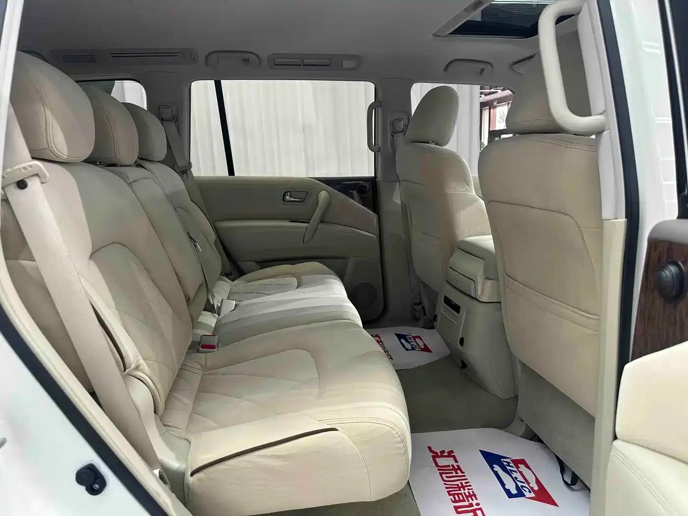 2017 Nissan Patrol 4.0L Middle East Edition — миниатюра 19
