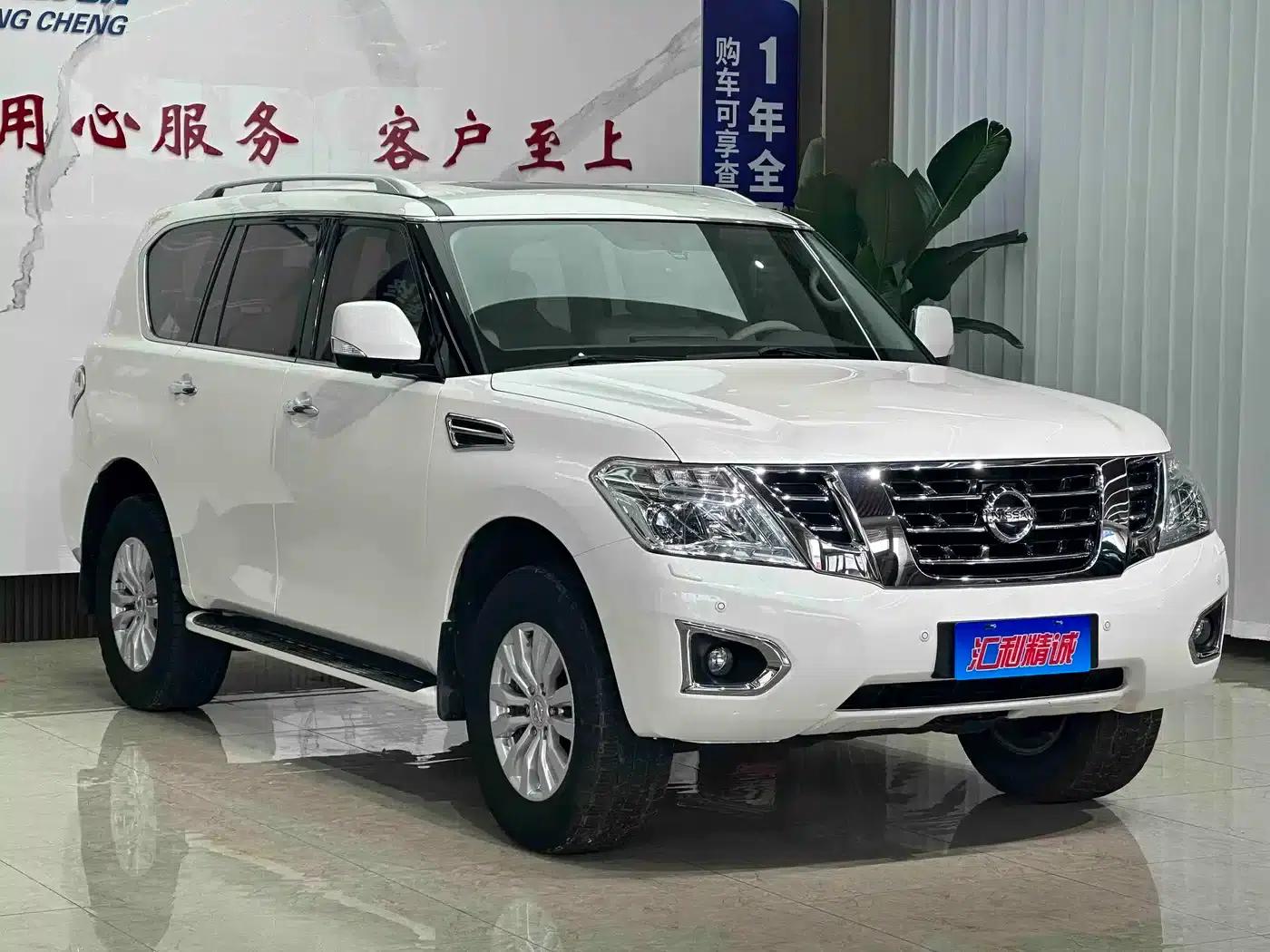 2017 Nissan Patrol 4.0L Middle East Edition — миниатюра 3