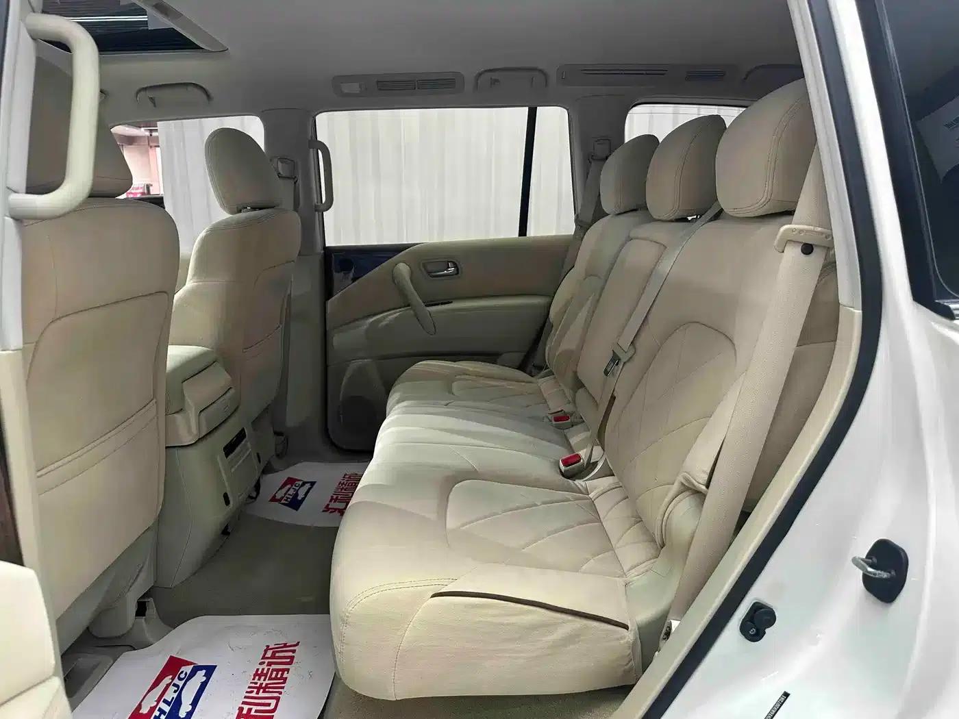 2017 Nissan Patrol 4.0L Middle East Edition — миниатюра 10