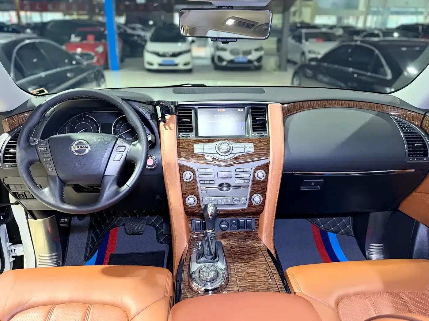 2018 Nissan Patrol 4.0L Middle East Edition — миниатюра 12