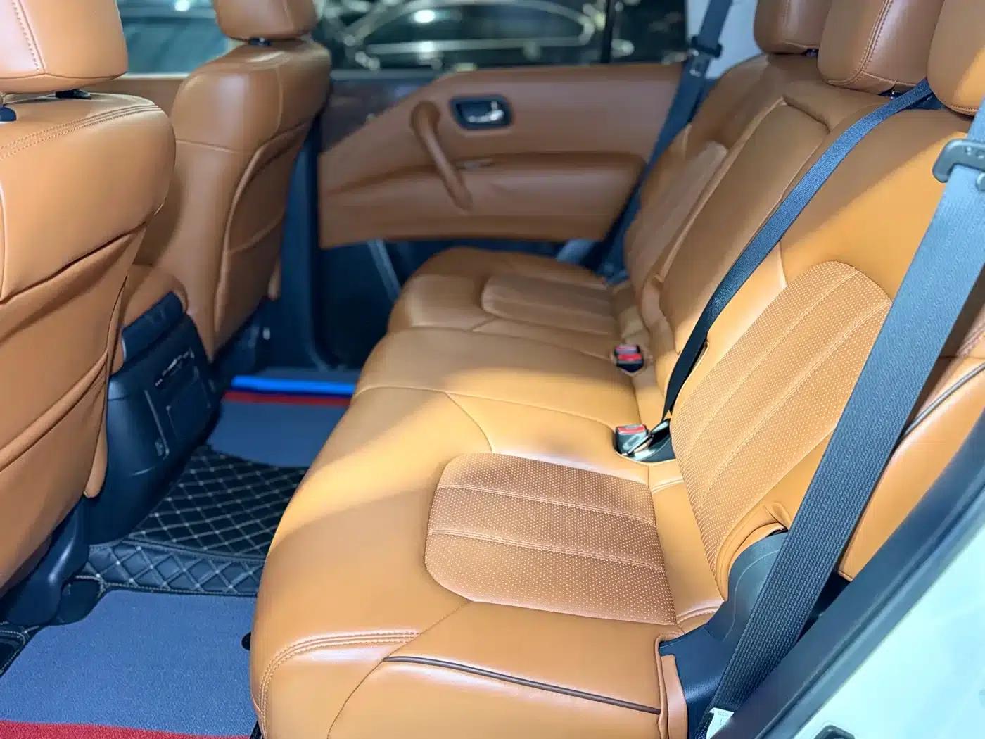 2018 Nissan Patrol 4.0L Middle East Edition — миниатюра 13