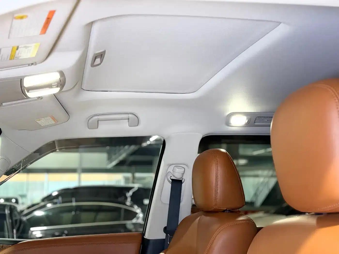 2018 Nissan Patrol 4.0L Middle East Edition — миниатюра 9