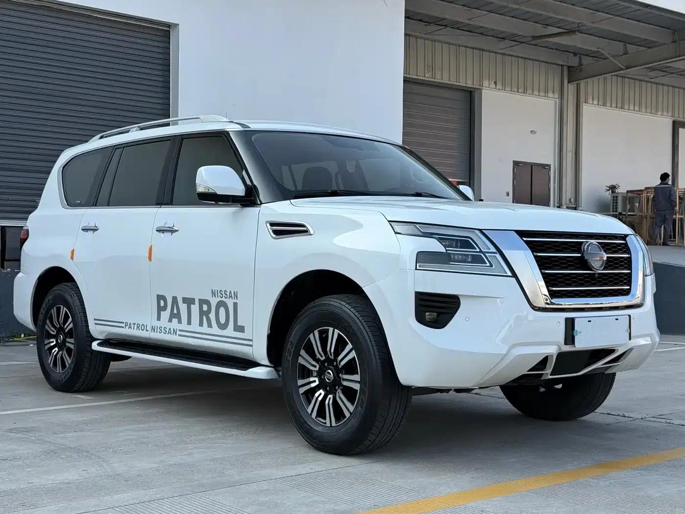 Nissan Patrol 2020 4.0L Automatic — миниатюра 3