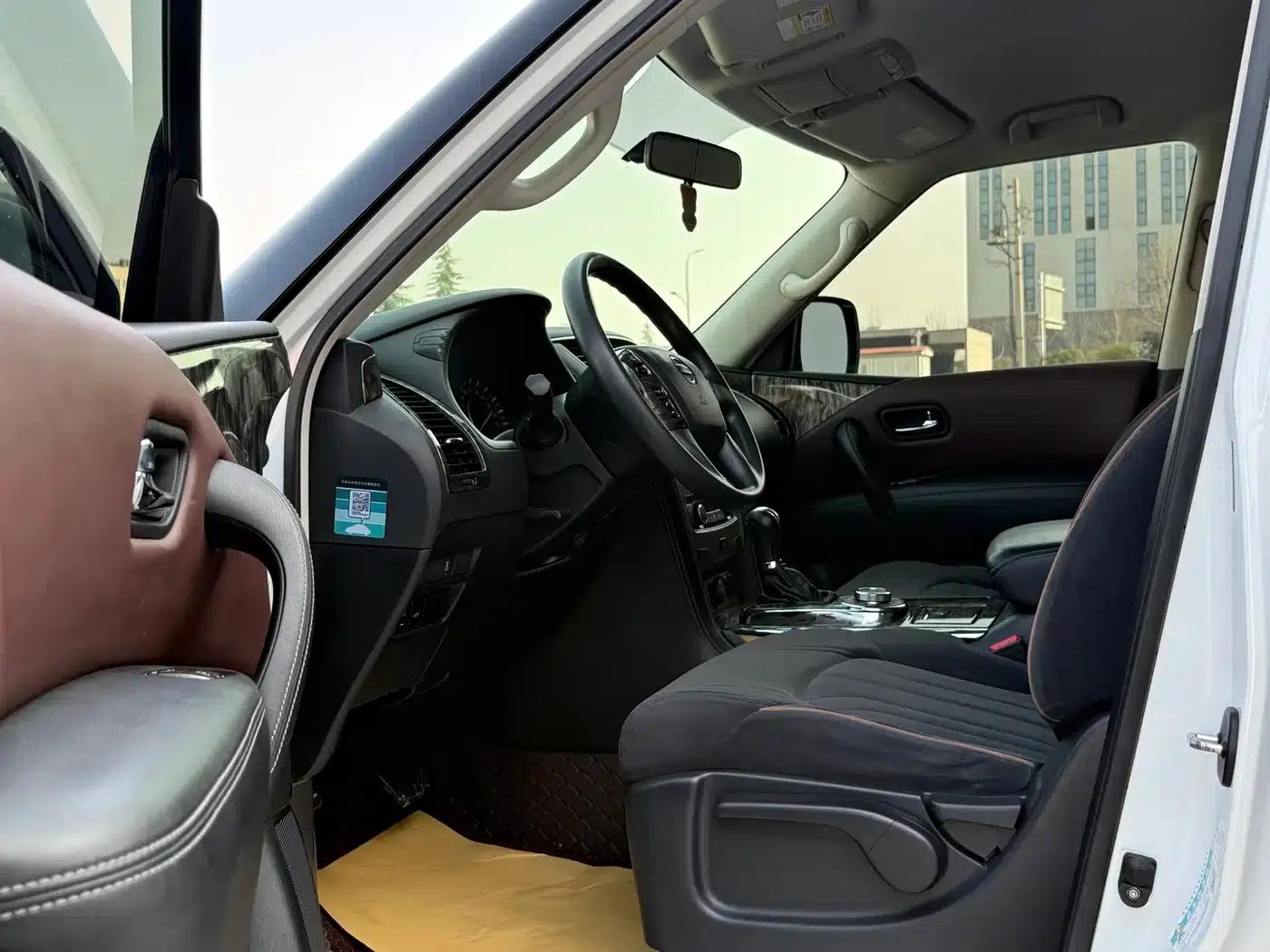 Nissan Patrol 2020 4.0L Automatic — миниатюра 5