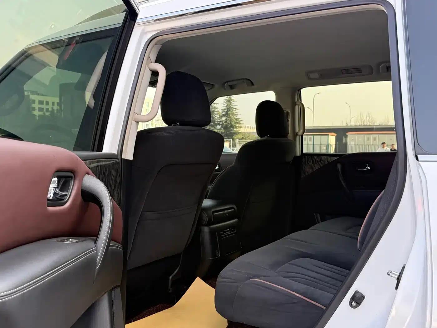 Nissan Patrol 2020 4.0L Automatic — миниатюра 6