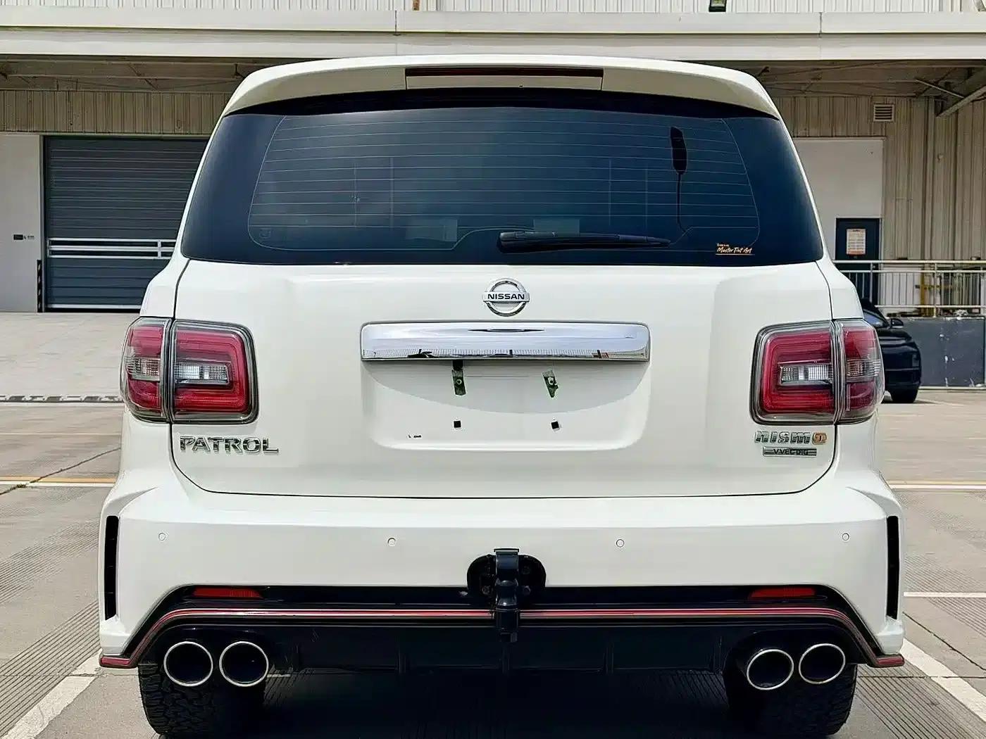 Nissan Patrol 2018 4.0L Leader Edition — миниатюра 8