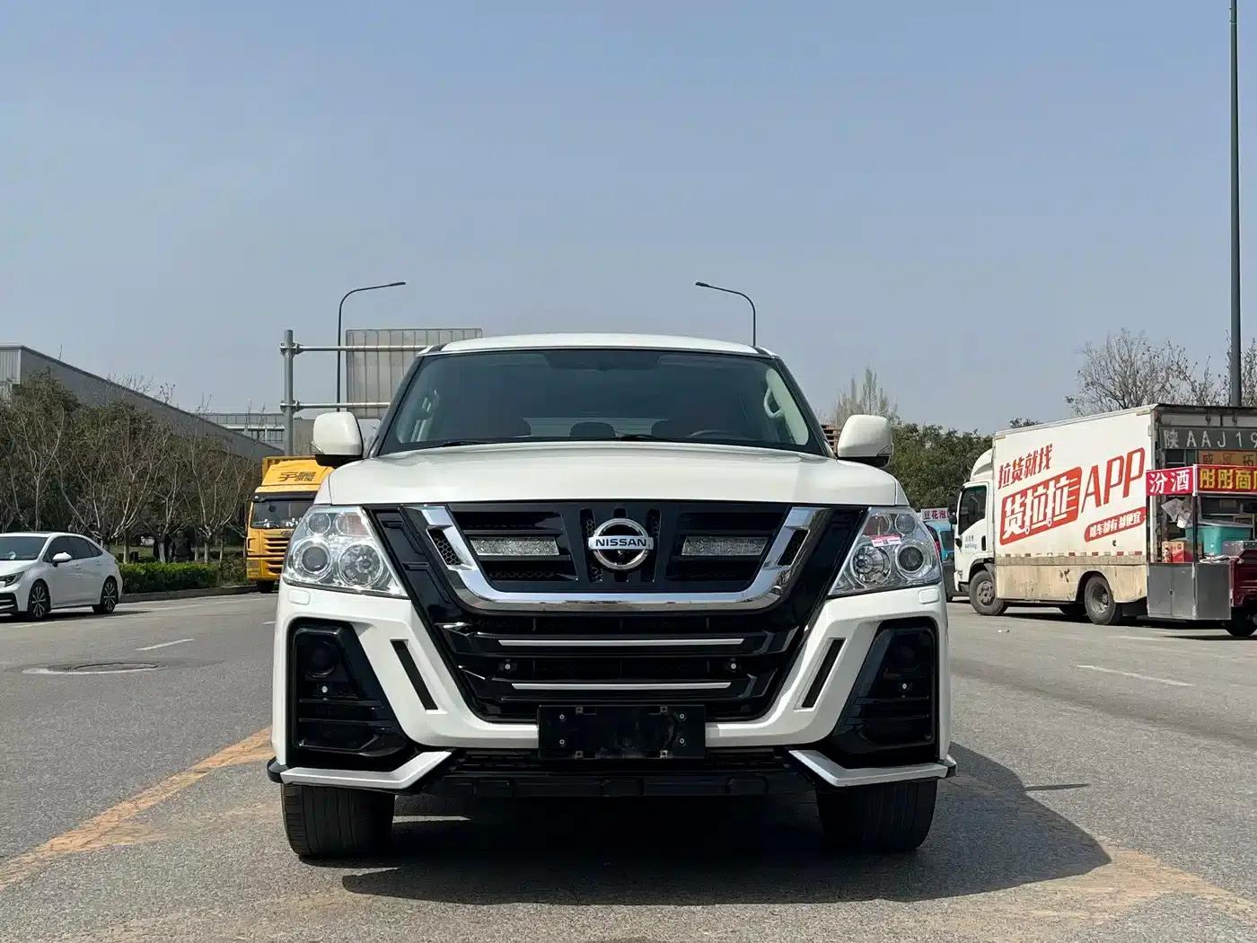 Nissan Patrol 2018 4.0L Leader Edition — миниатюра 2