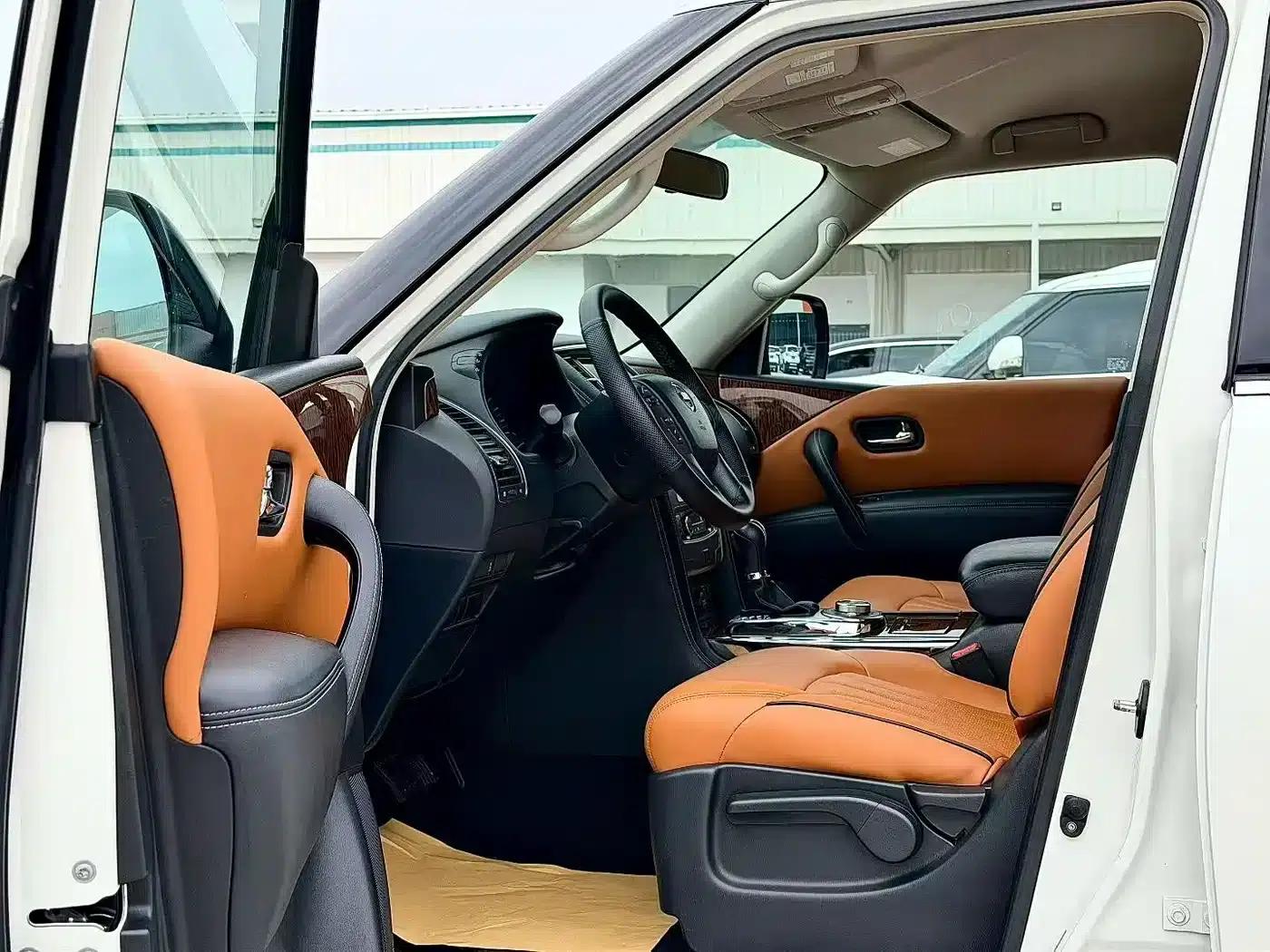 Nissan Patrol 2018 4.0L Leader Edition — миниатюра 4