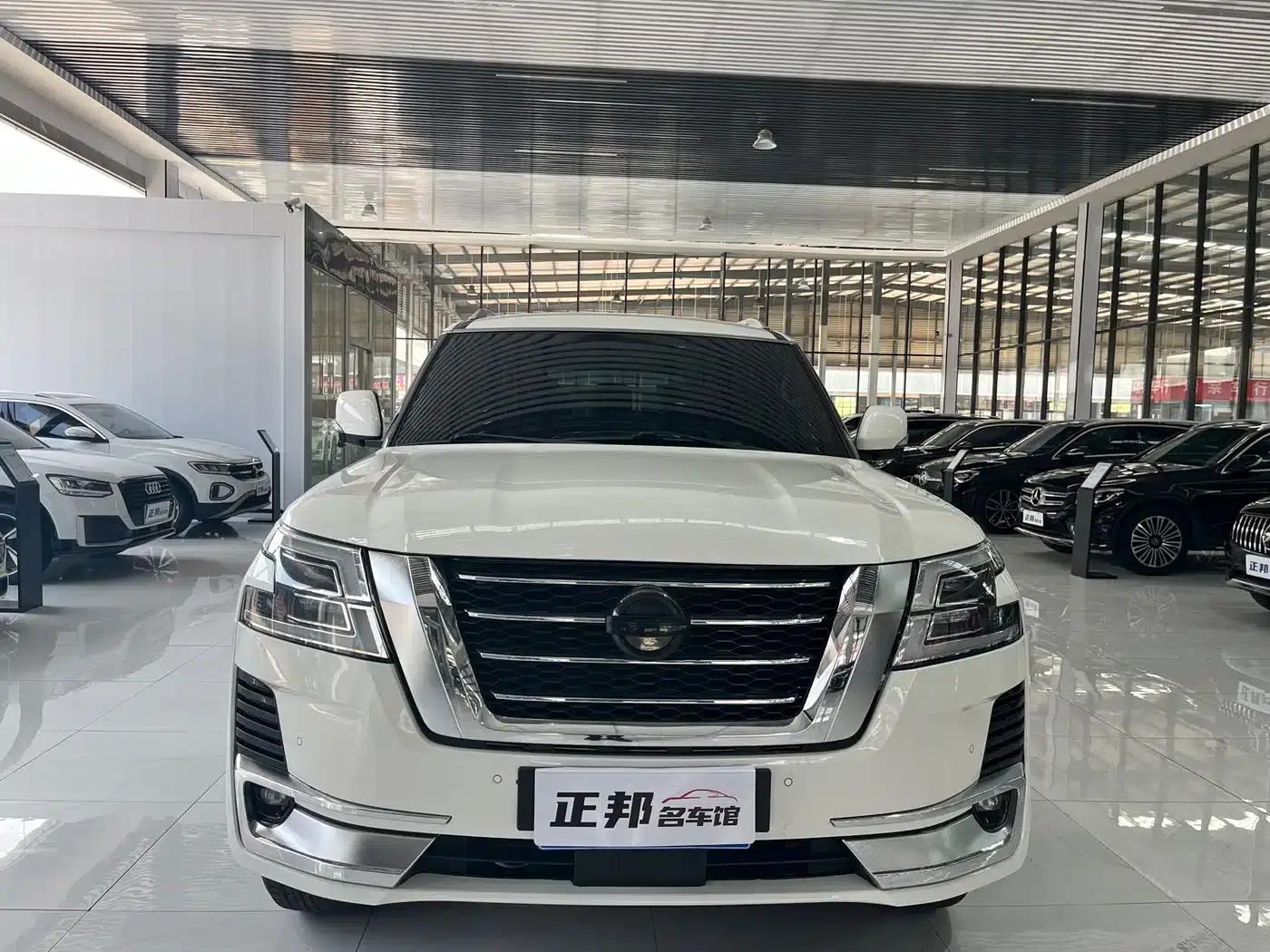 Nissan Patrol 2018 4.0L Leader Edition — миниатюра 2
