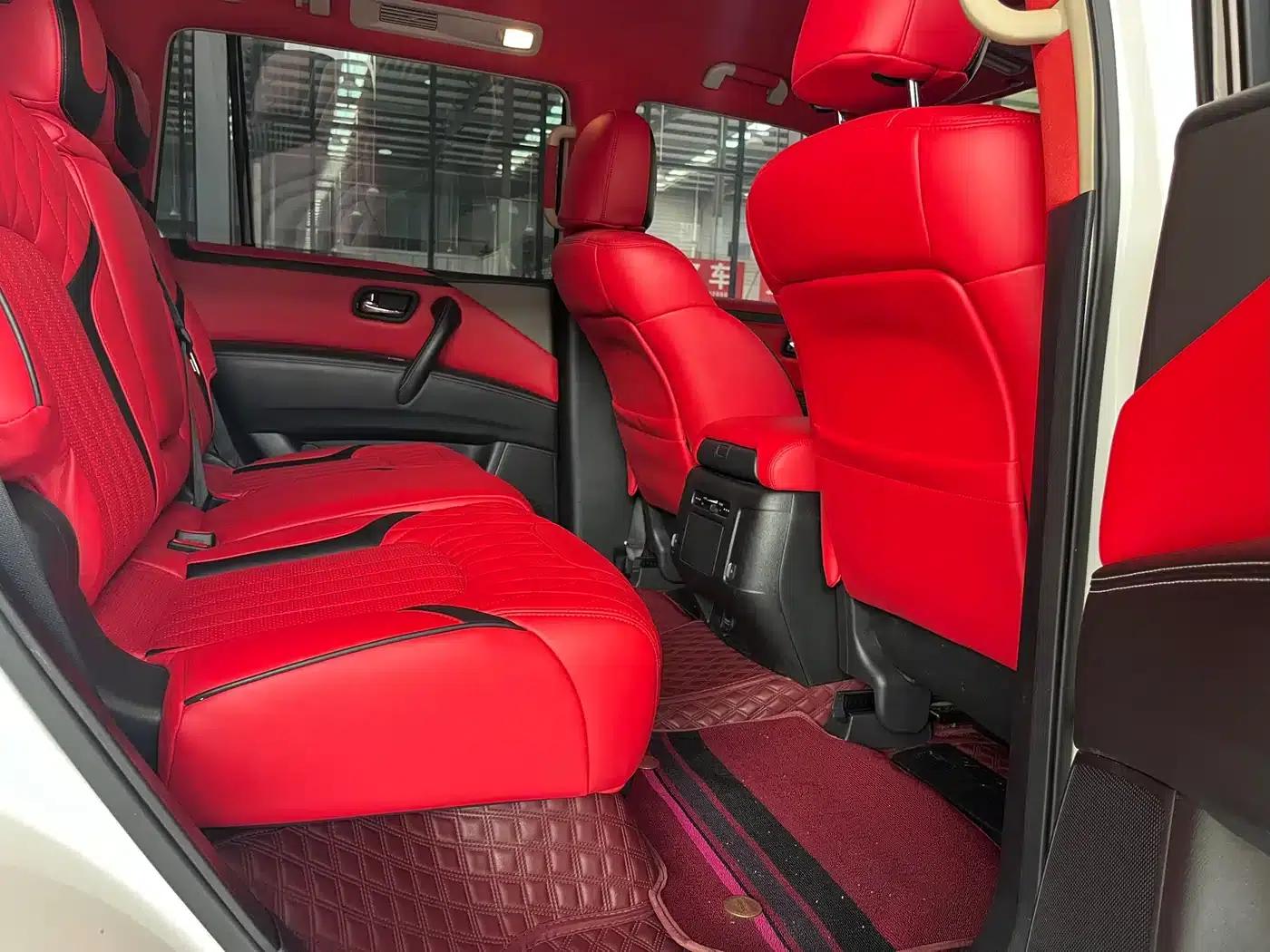Nissan Patrol 2018 4.0L Leader Edition — миниатюра 9
