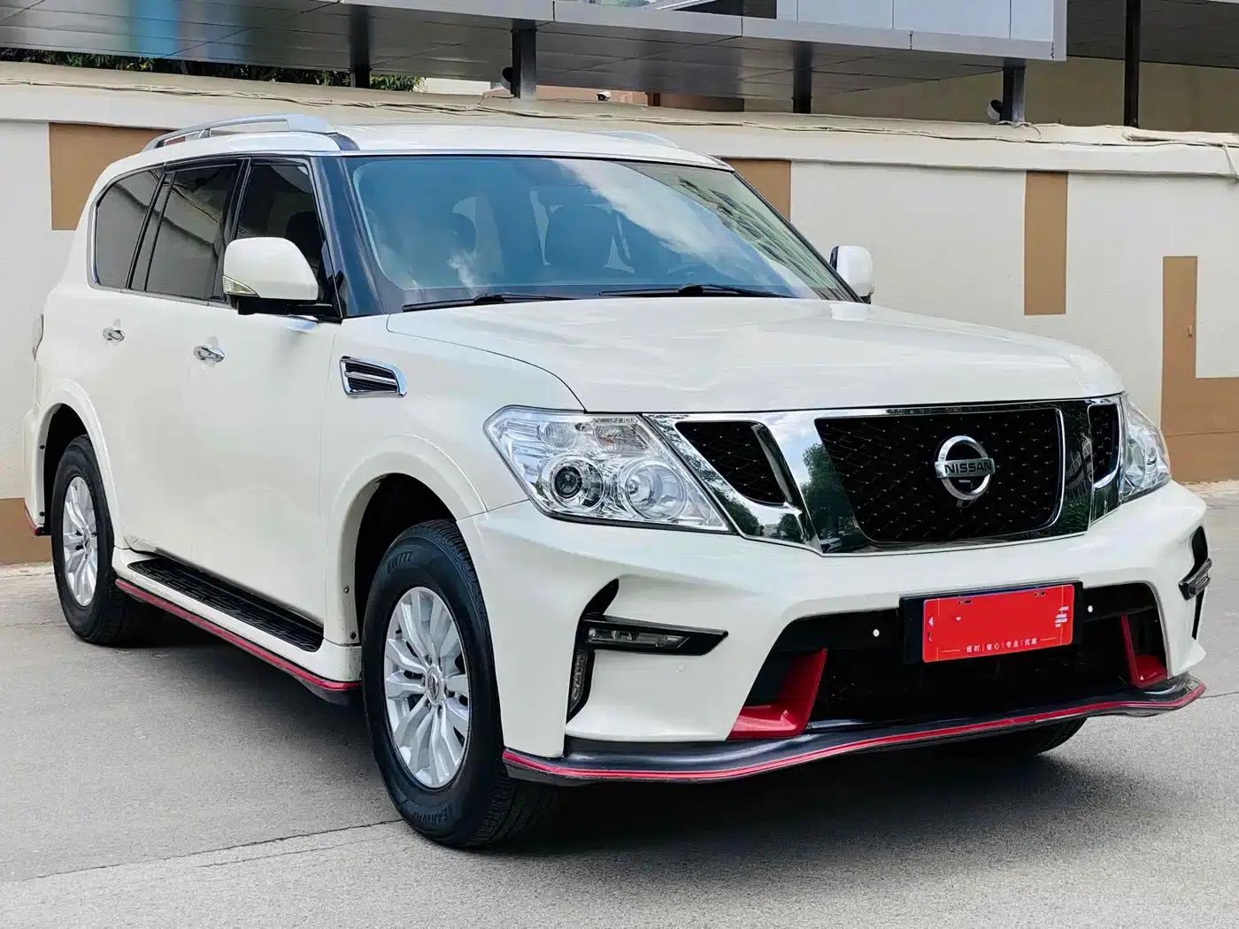 Nissan Patrol 2018 4.0L Leader Edition — миниатюра 3