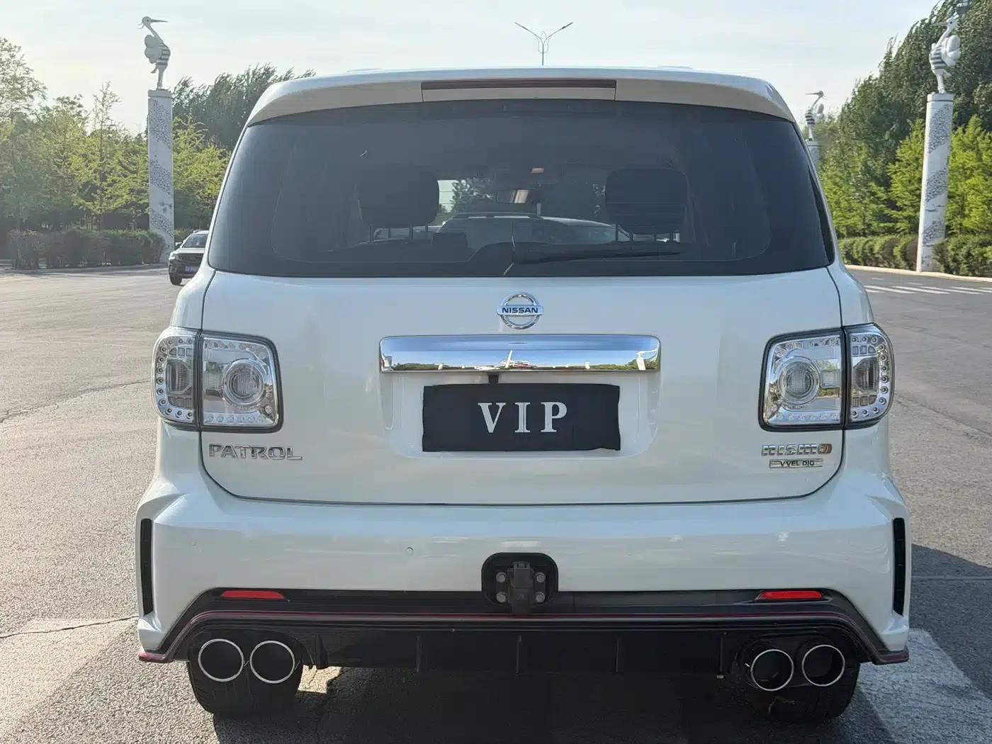 Nissan Patrol 2018 4.0L Flagship Edition — миниатюра 8
