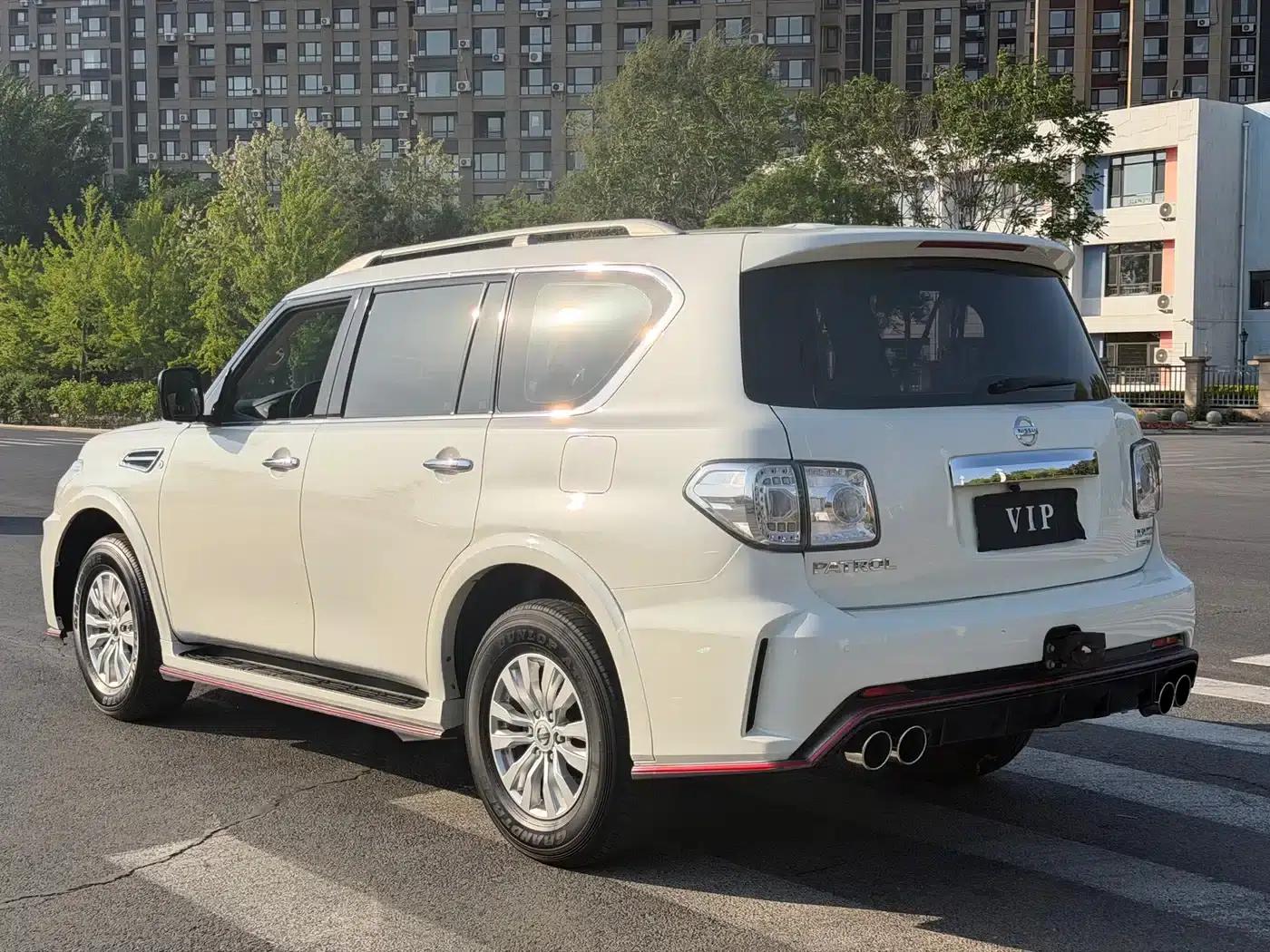 Nissan Patrol 2018 4.0L Flagship Edition — миниатюра 9