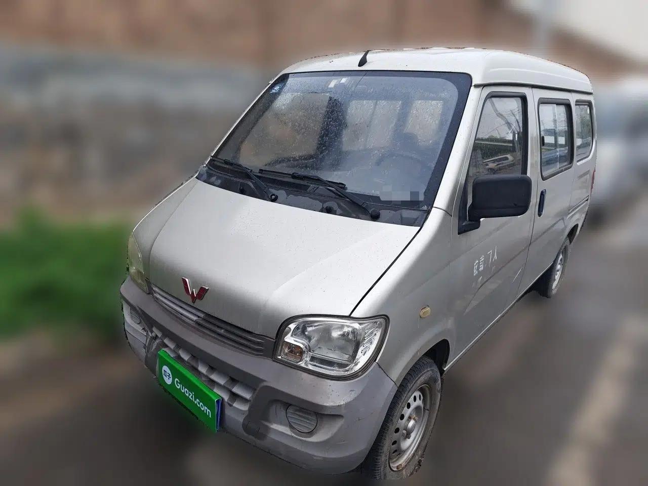 Wuling Zhiguang 2013 1.0L Practical Version — миниатюра 1
