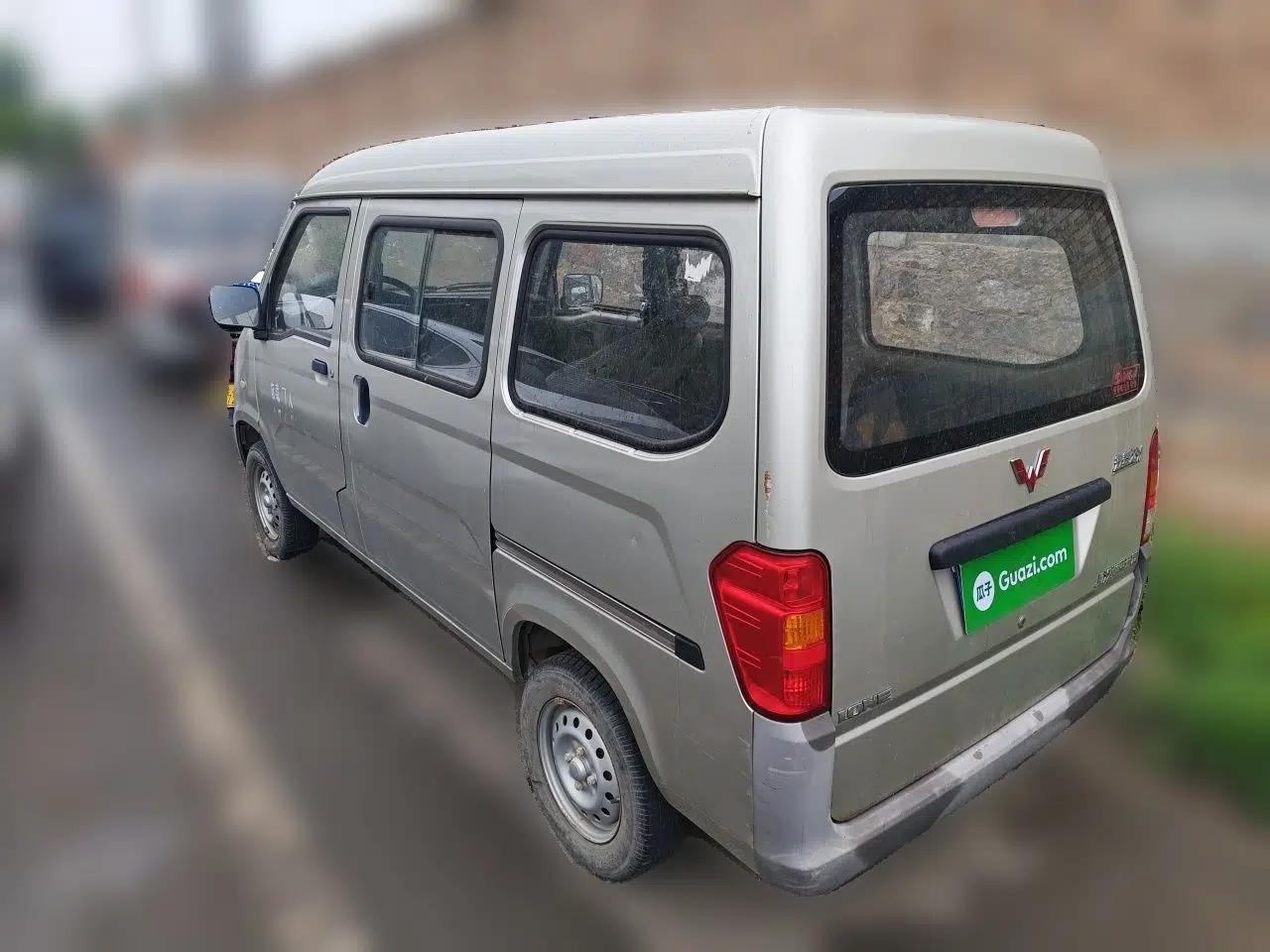 Wuling Zhiguang 2013 1.0L Practical Version — миниатюра 4